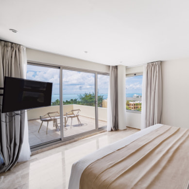 Habitación con balcón vista al mar Caribe