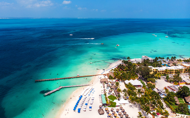 Vista aérea de Playa Norte en Isla Mujeres