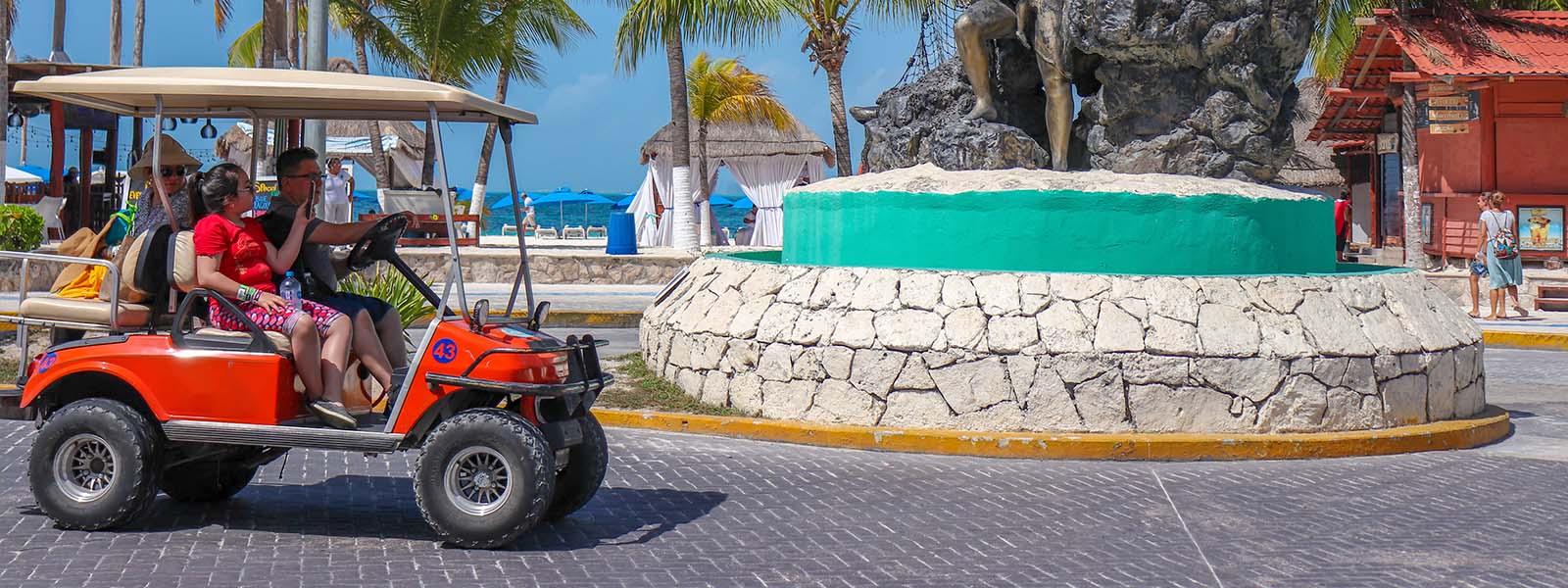 Carrito de golf en Isla Mujeres