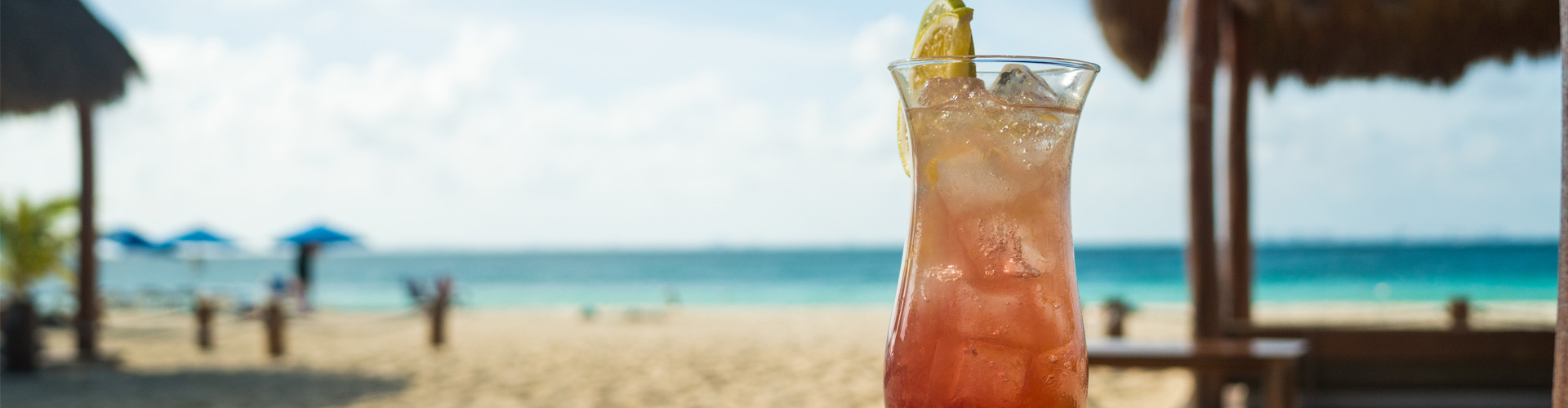 Cóctel en Playa de Isla Mujeres