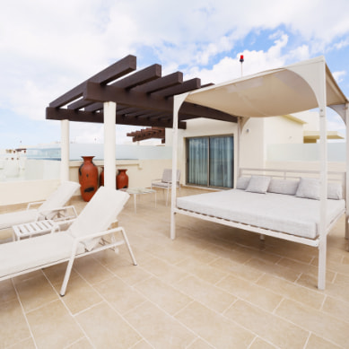 Premium Suite room with ocean views