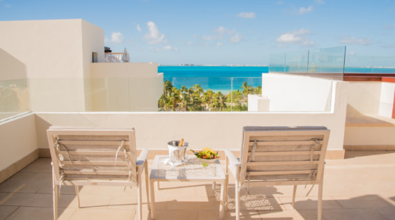 Terrace with hammocks and table